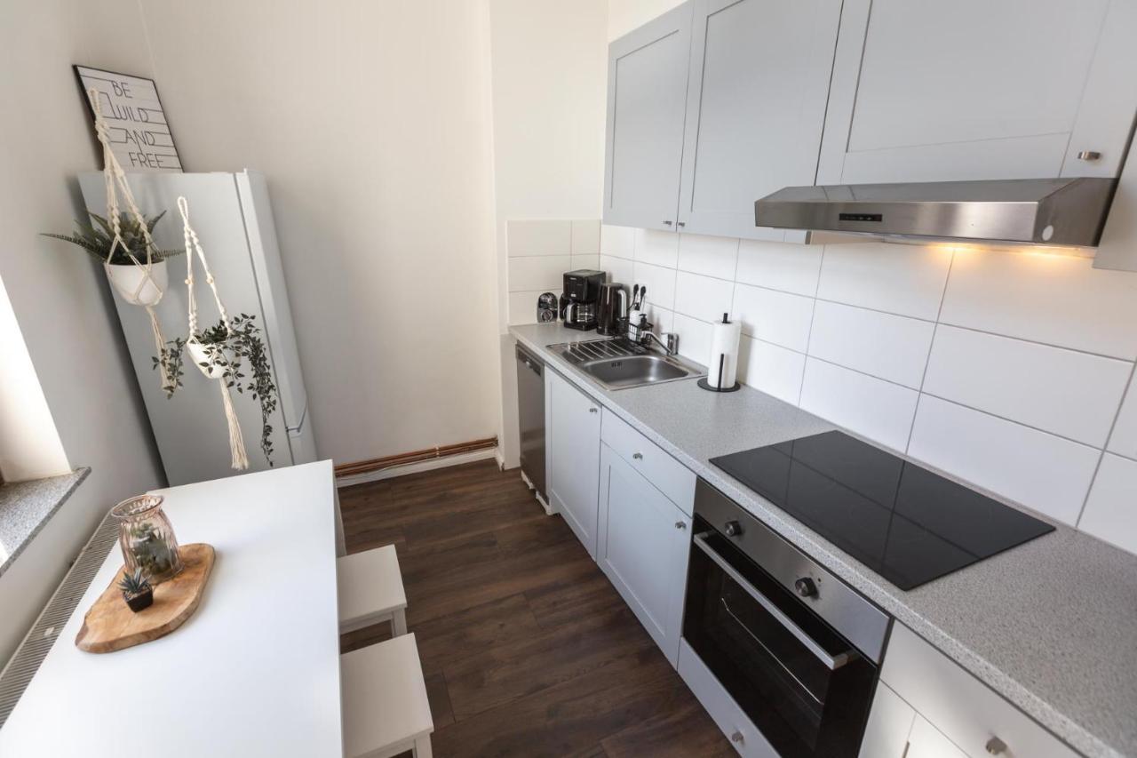 Koje Eins I Grosses Apartment Mit 2 Schlafzimmern Bremerhaven Exterior foto